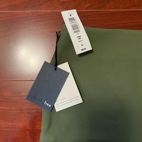 ARITZIA - Peggy Skirt (NWT) - Picture 3 of 3
